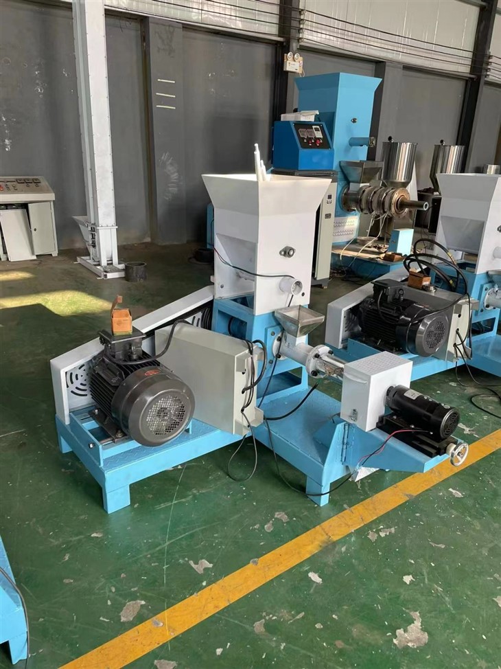Adjustable Floating Feed Extruder